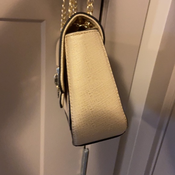 River Island handbag with gold hardware - Picture 5 of 17